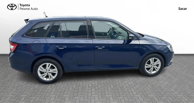 Skoda Fabia cena 26900 przebieg: 201000, rok produkcji 2018 z Oława małe 137